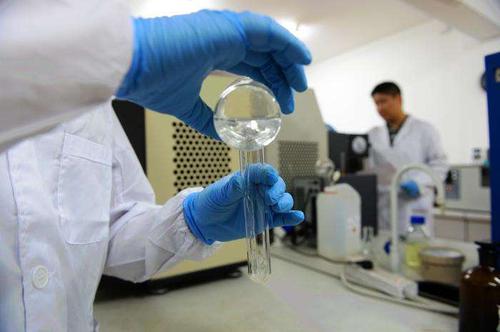 云南首期工程室內(nèi)甲醛檢測百余家企業(yè)住宅合格率不足30％！
